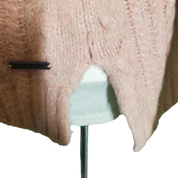 Carve Designs Chunky Cable Knit Sweater Oversized Wool Turtleneck Pink Sz XS-M - Picture 3 of 7